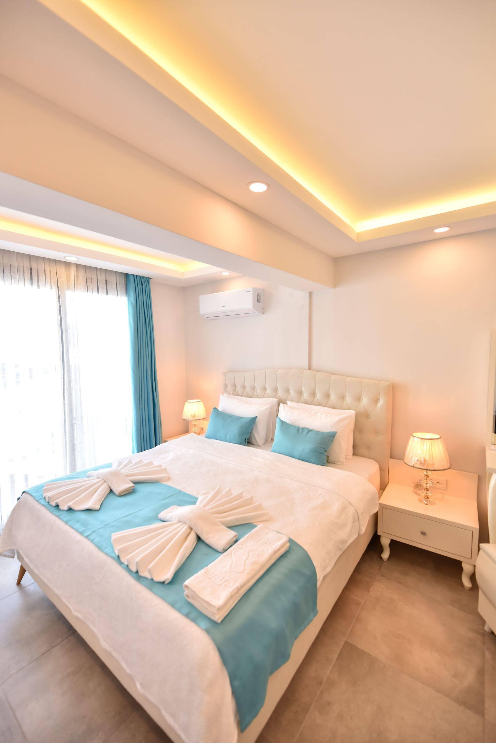 Monastery Suites Hotel-Fethiye Ölüdeniz Zewnętrze zdjęcie