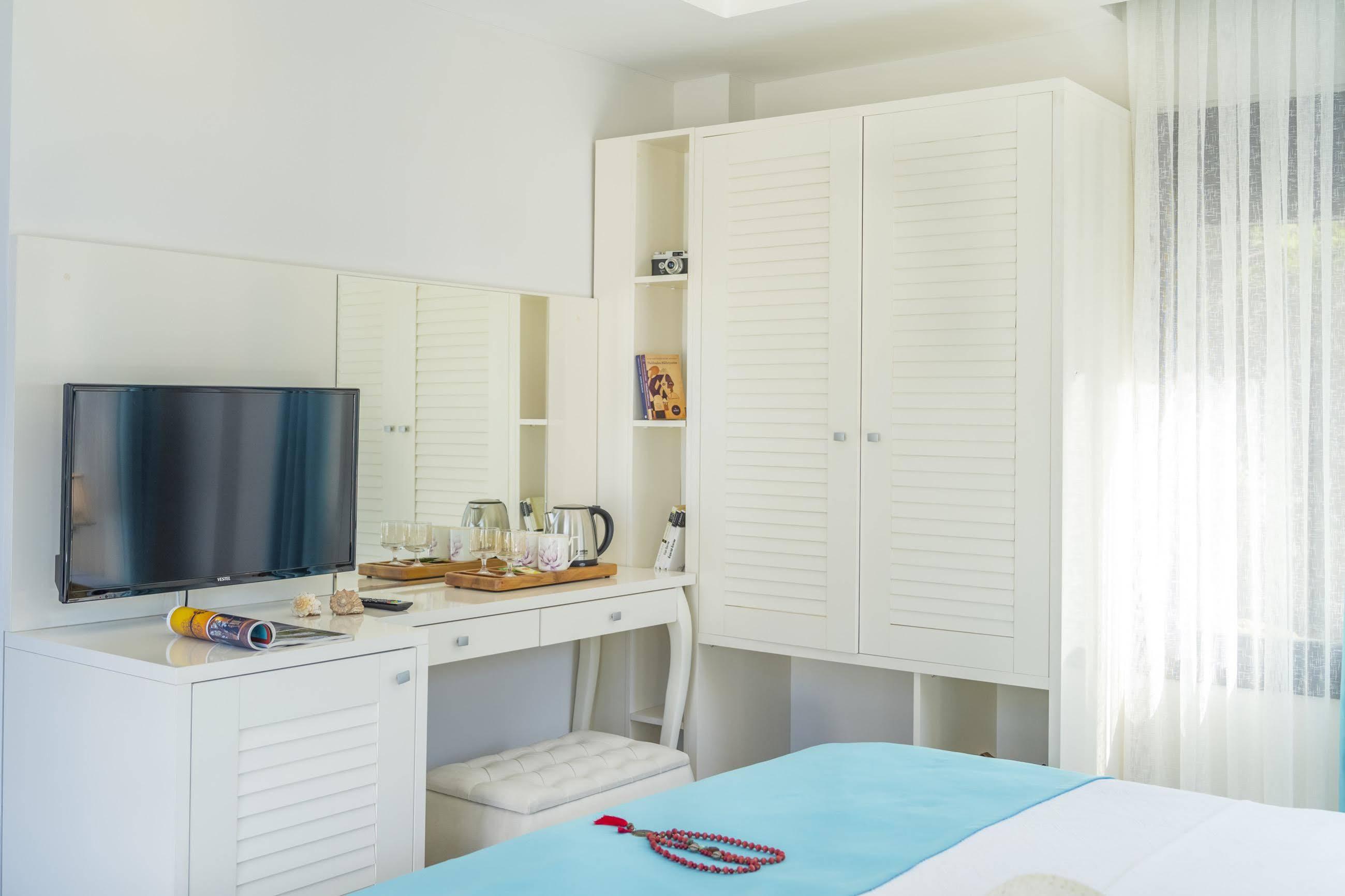 Monastery Suites Hotel-Fethiye Ölüdeniz Zewnętrze zdjęcie