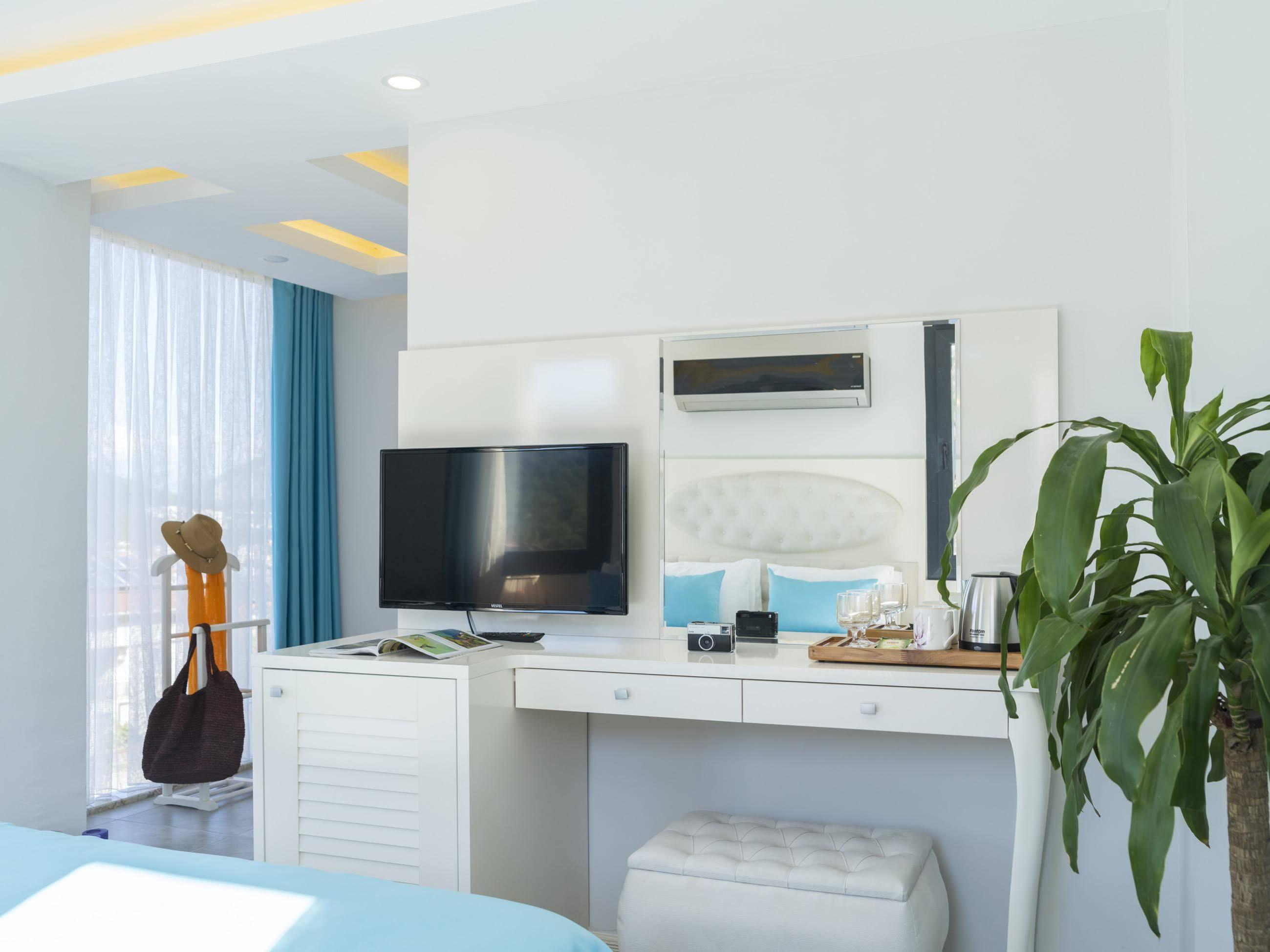Monastery Suites Hotel-Fethiye Ölüdeniz Zewnętrze zdjęcie