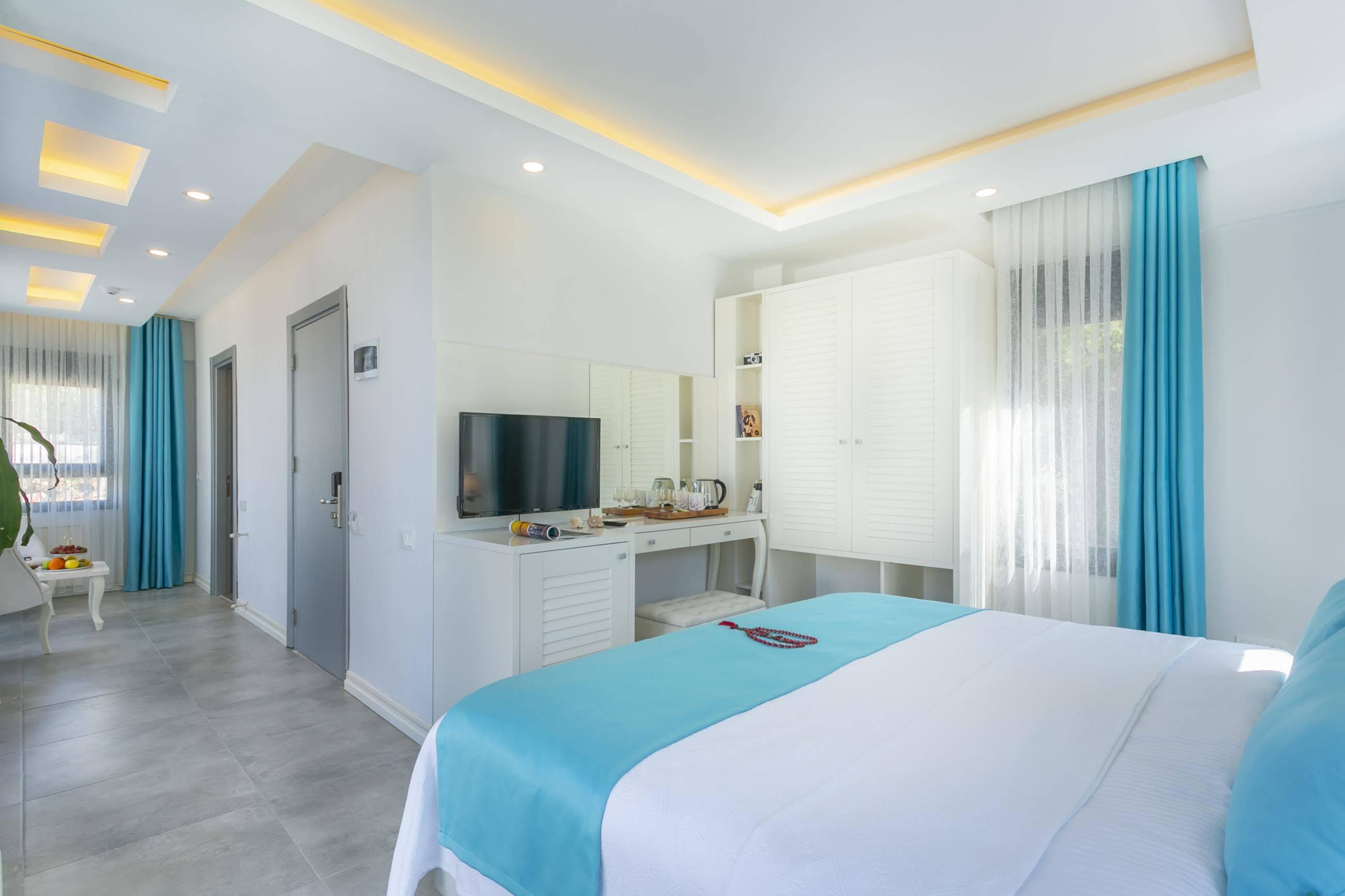Monastery Suites Hotel-Fethiye Ölüdeniz Zewnętrze zdjęcie